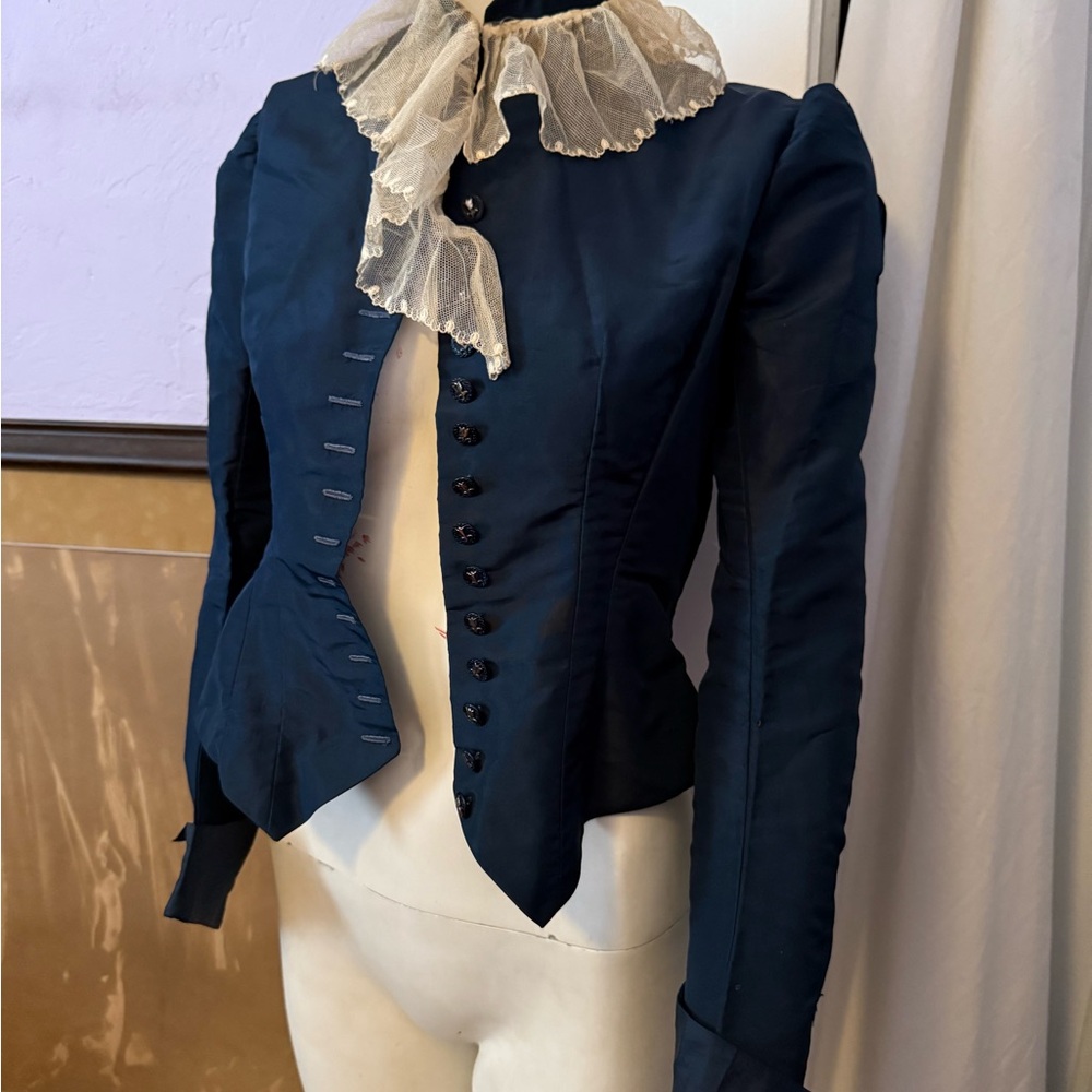 Authentic Victorian antique buttons tulip teal lace handmade jacket